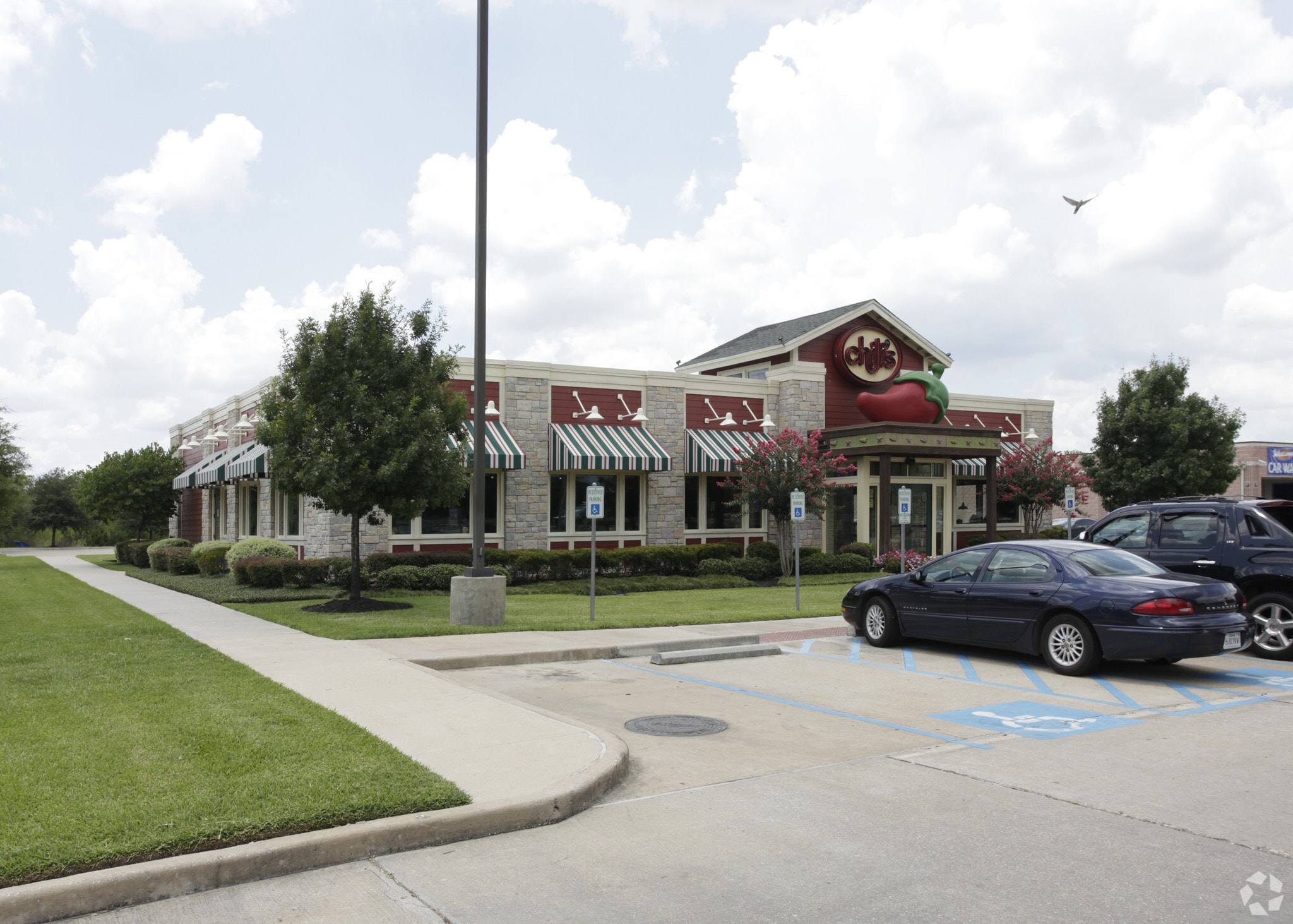 2110 S 6 Hwy, Houston, TX for lease Building Photo- Image 1 of 3