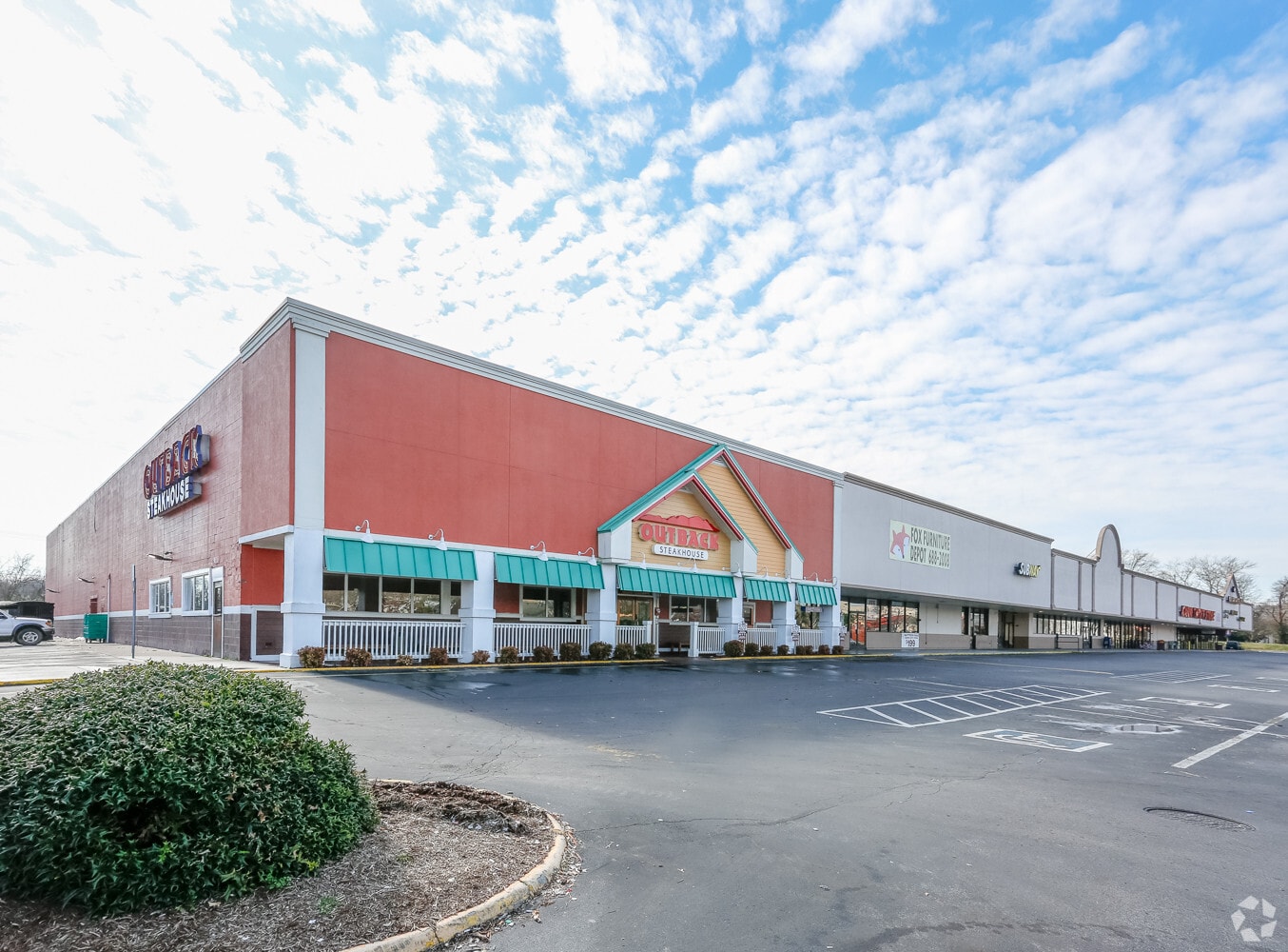 314 Merchants Dr, Knoxville, TN for lease Primary Photo- Image 1 of 32