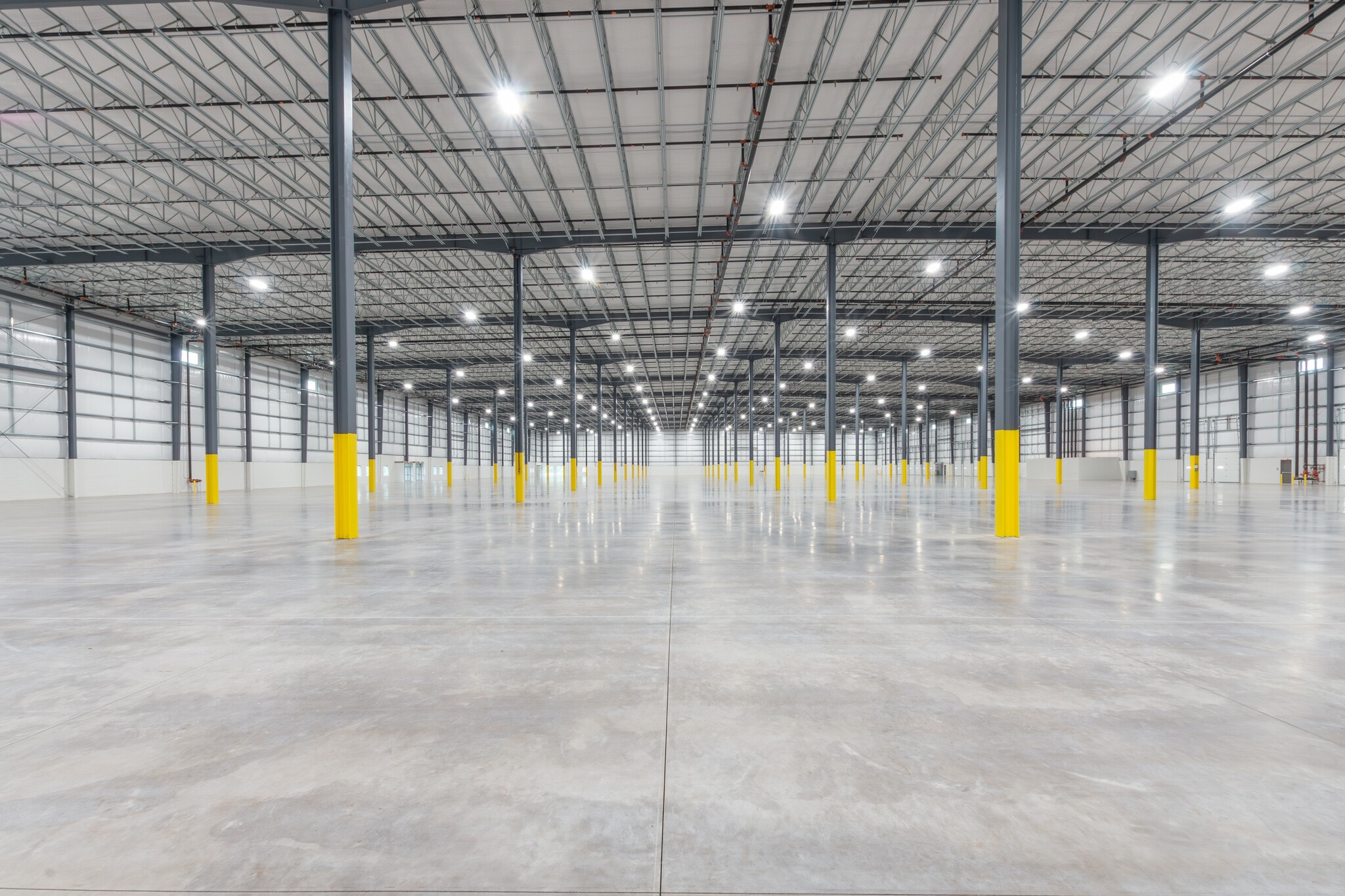 555 Research Drive, Pittston Township, PA for lease Building Photo- Image 1 of 5