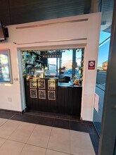 Central Rd, Rotherham for lease Interior Photo- Image 2 of 3