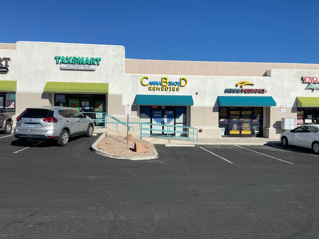 3380 E Russell Rd, Las Vegas, NV for lease - Building Photo - Image 3 of 5