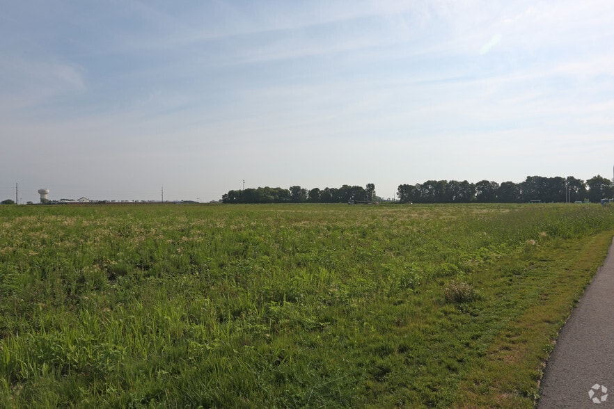 Hoffman Rd/County Rd 12, Mankato, MN à vendre - Photo du bâtiment - Image 1 de 2