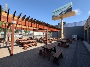 1327 S Main St, Las Vegas, NV for lease Building Photo- Image 2 of 10