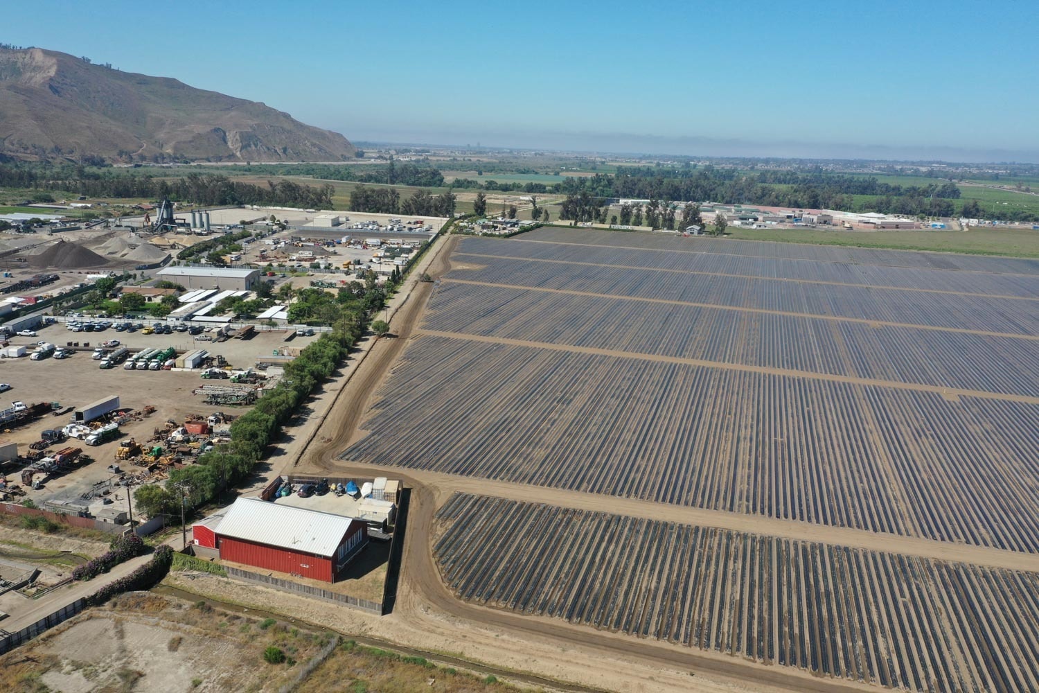 907 Mission Rock Rd, Santa Paula, CA for sale Building Photo- Image 1 of 33