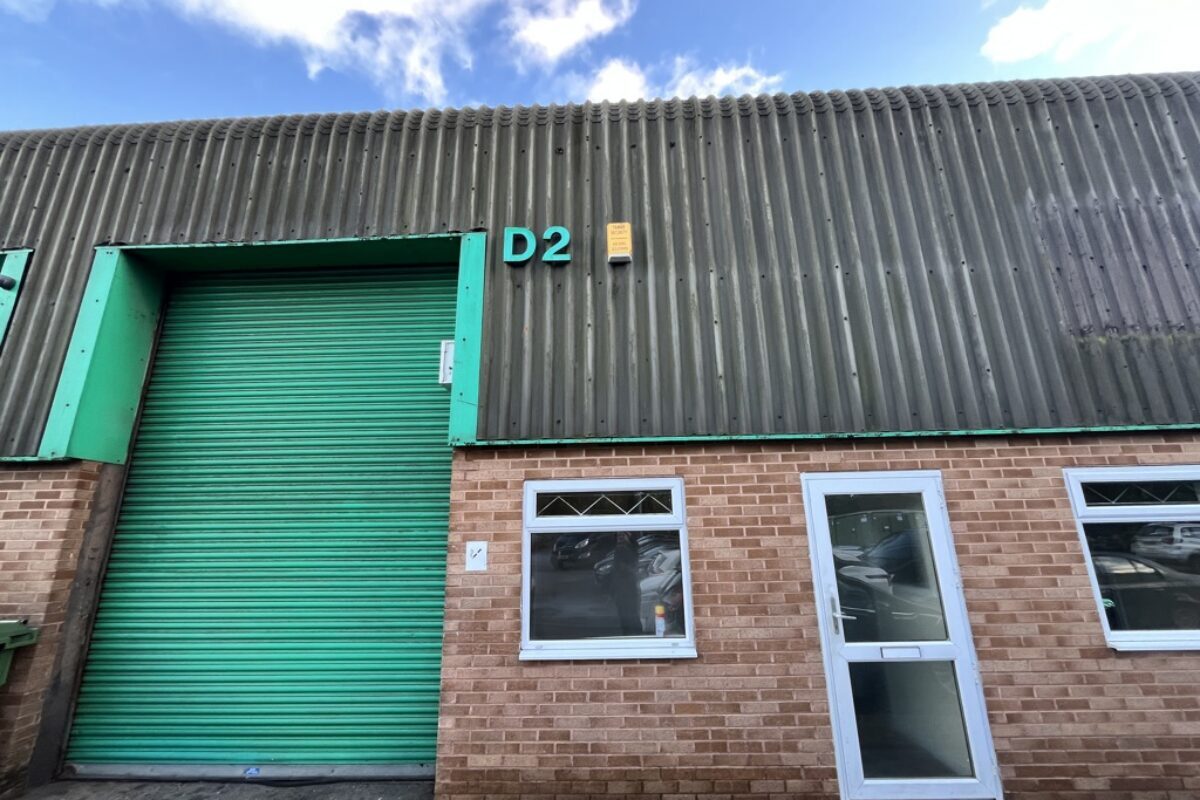 Saunders Way, Cullompton à louer Photo principale- Image 1 de 3