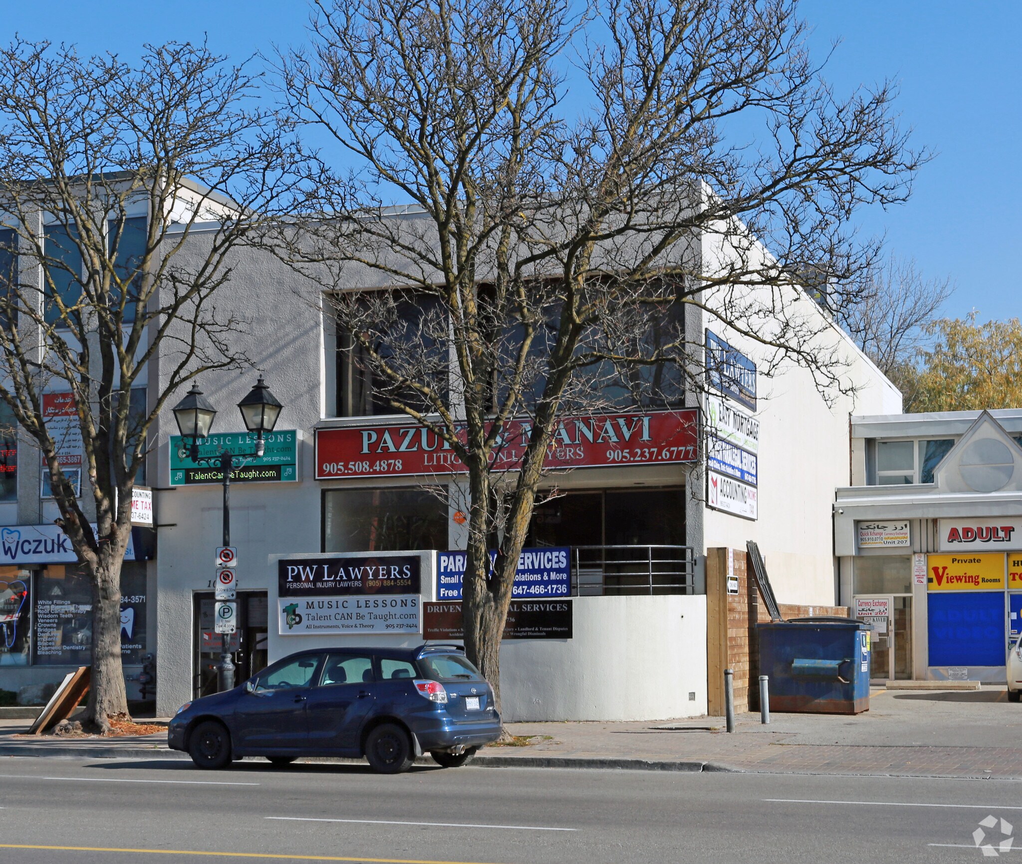 10265 Yonge St, Richmond Hill, ON à vendre Photo principale- Image 1 de 1