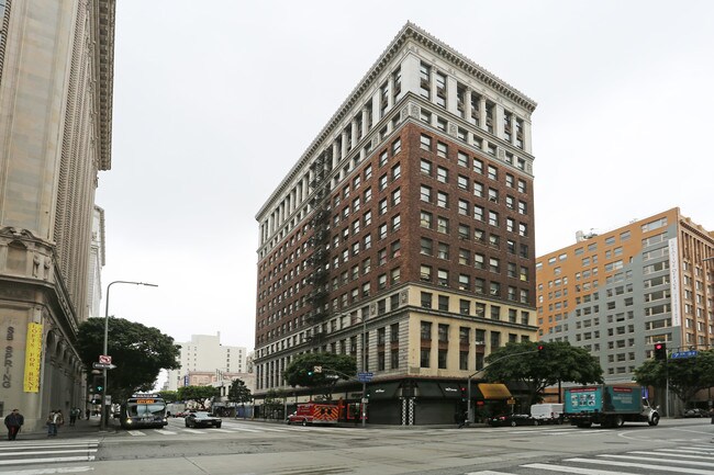 Plus de détails pour 700-704 S Spring St, Los Angeles, CA - Bureau à louer