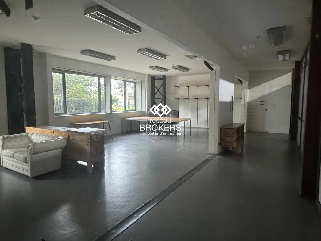 Bureau dans Bègles à louer Photo du bâtiment- Image 1 de 43