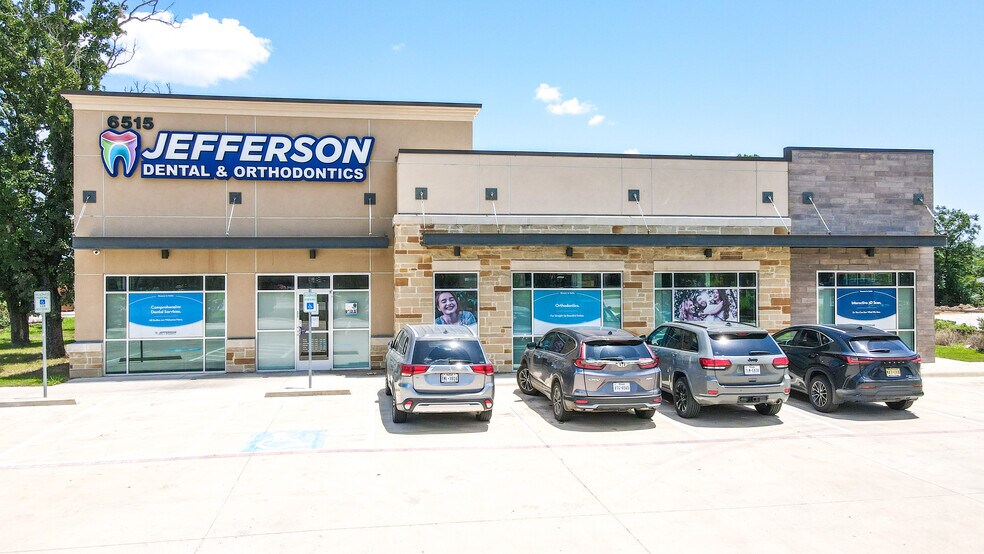 6515 Westworth Blvd, Westworth Village, TX for lease - Building Photo - Image 2 of 7
