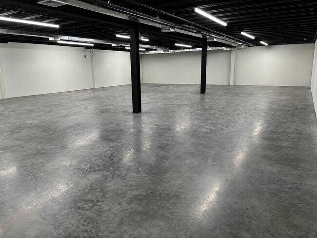 Plus de détails pour 151 River Rd, Montville, NJ - Industriel à louer