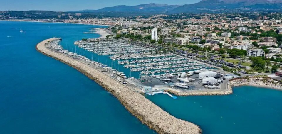 Retail in Saint-Laurent-du-Var for sale Aerial- Image 1 of 4