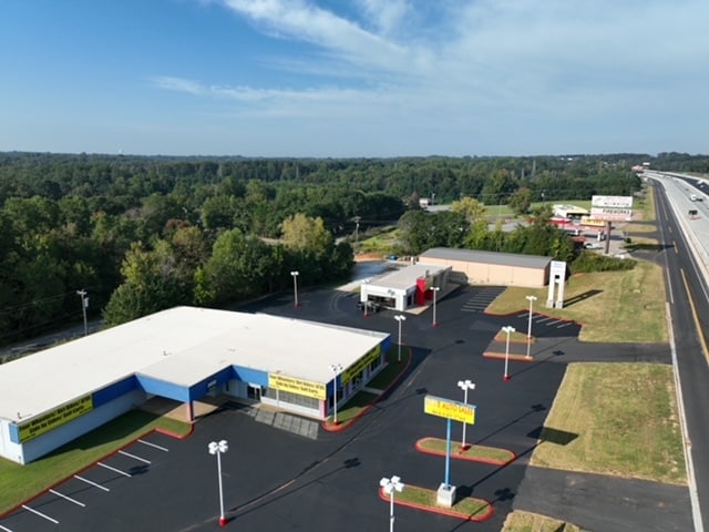 630 Hampshire Dr, Gaffney, SC à vendre - Photo du bâtiment - Image 2 de 3