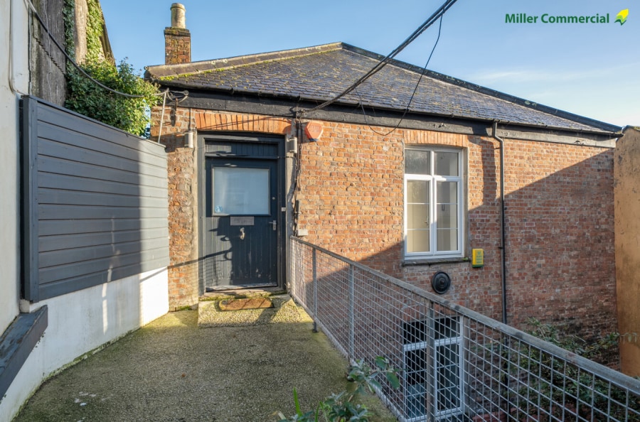 38 High St, Falmouth for lease Primary Photo- Image 1 of 6