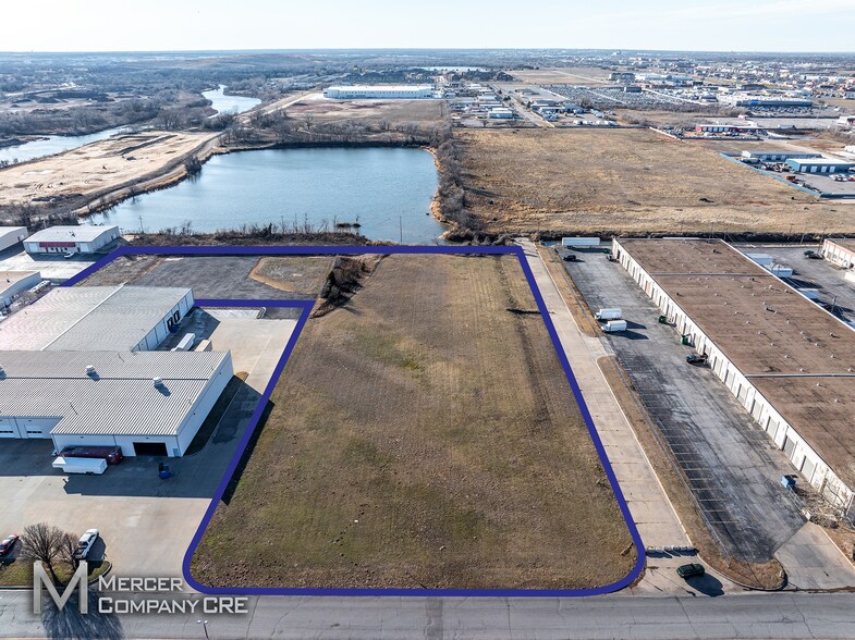 1327 Enterprise Ave, Oklahoma City, OK à louer - Aérien - Image 2 de 18