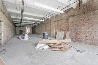 817 Broad St, Chattanooga, TN for lease Interior Photo- Image 1 of 12