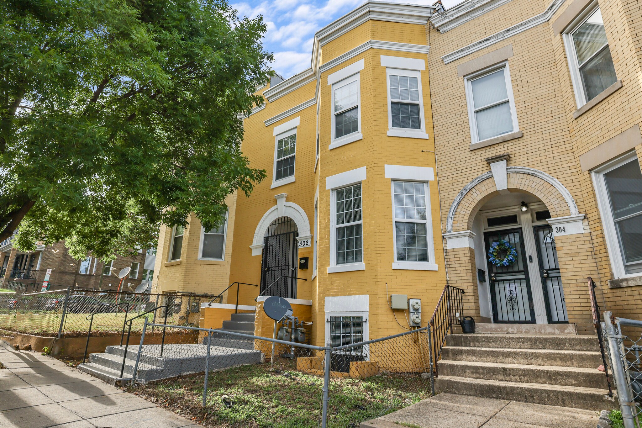 302 V St NE, Washington, DC for sale Primary Photo- Image 1 of 41