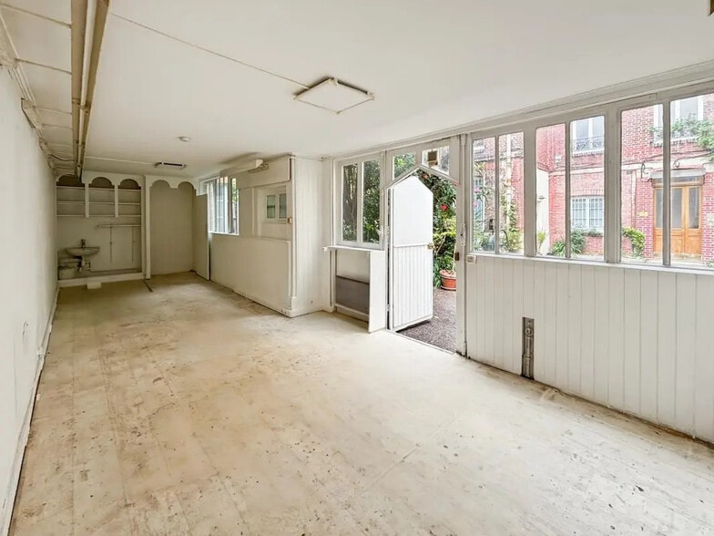 Office in Boulogne-Billancourt for lease - Building Photo - Image 2 of 5