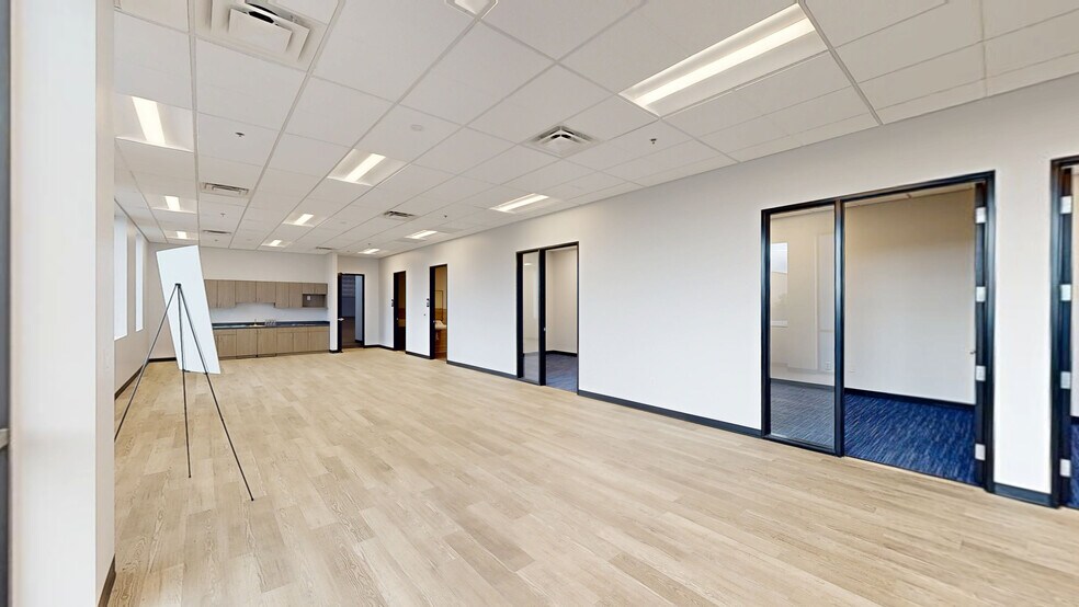 1466 N Eliseo C. Felix Jr Way, Avondale, AZ à vendre - Numérisation 3D de Matterport - Image 3 de 20