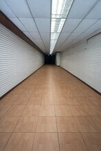 3653-3669 Main St, Flushing, NY à louer Photo intérieure- Image 2 de 4