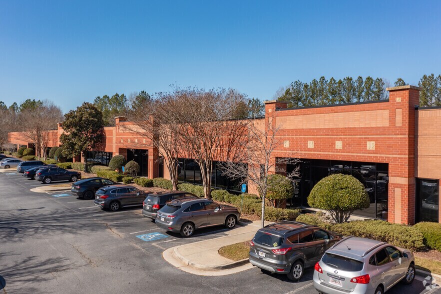 1845 Satellite Blvd, Duluth, GA à louer - Photo du bâtiment - Image 2 de 6