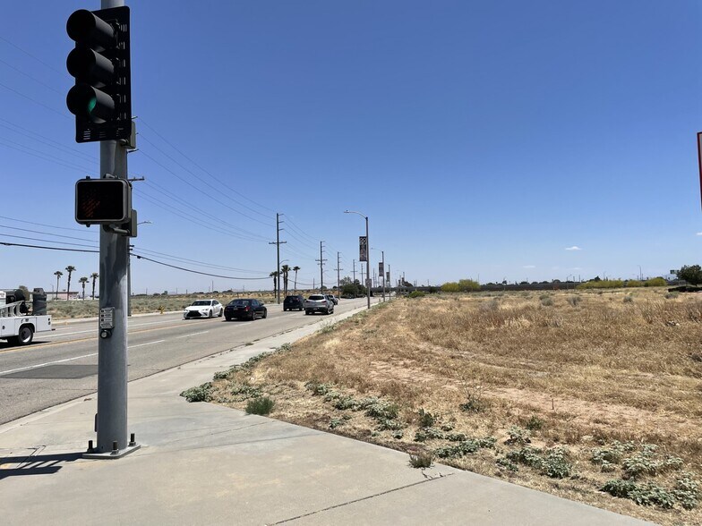 5th St, Palmdale, CA à vendre - Autre - Image 3 de 4