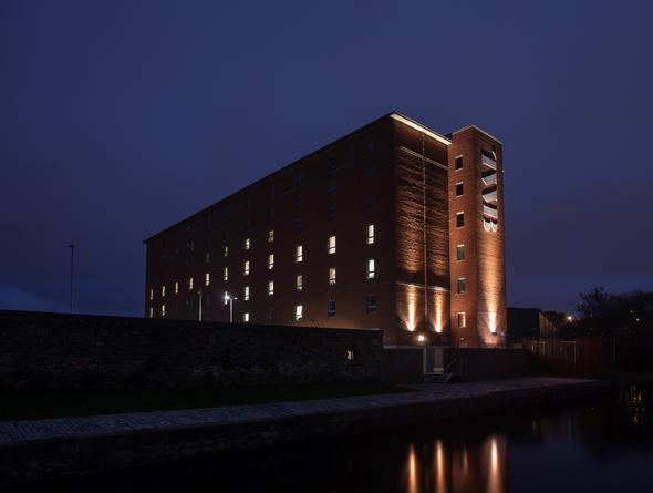 2 Dawson Rd, Glasgow à louer - Photo du bâtiment - Image 1 de 3