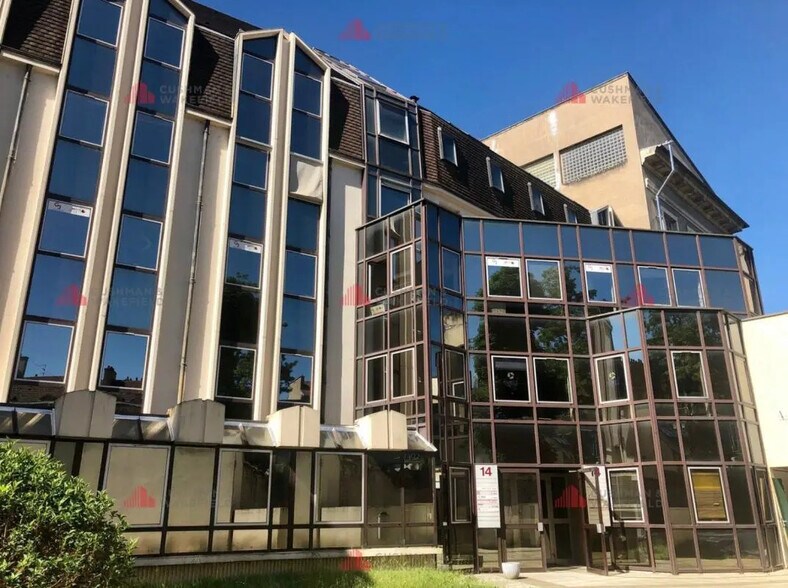 Bureau dans Dijon à louer - Photo du bâtiment - Image 1 de 6
