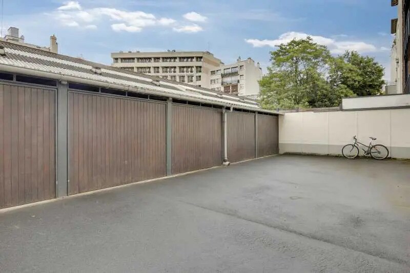 Bureau dans Boulogne-Billancourt à vendre - Photo du bâtiment - Image 3 de 14