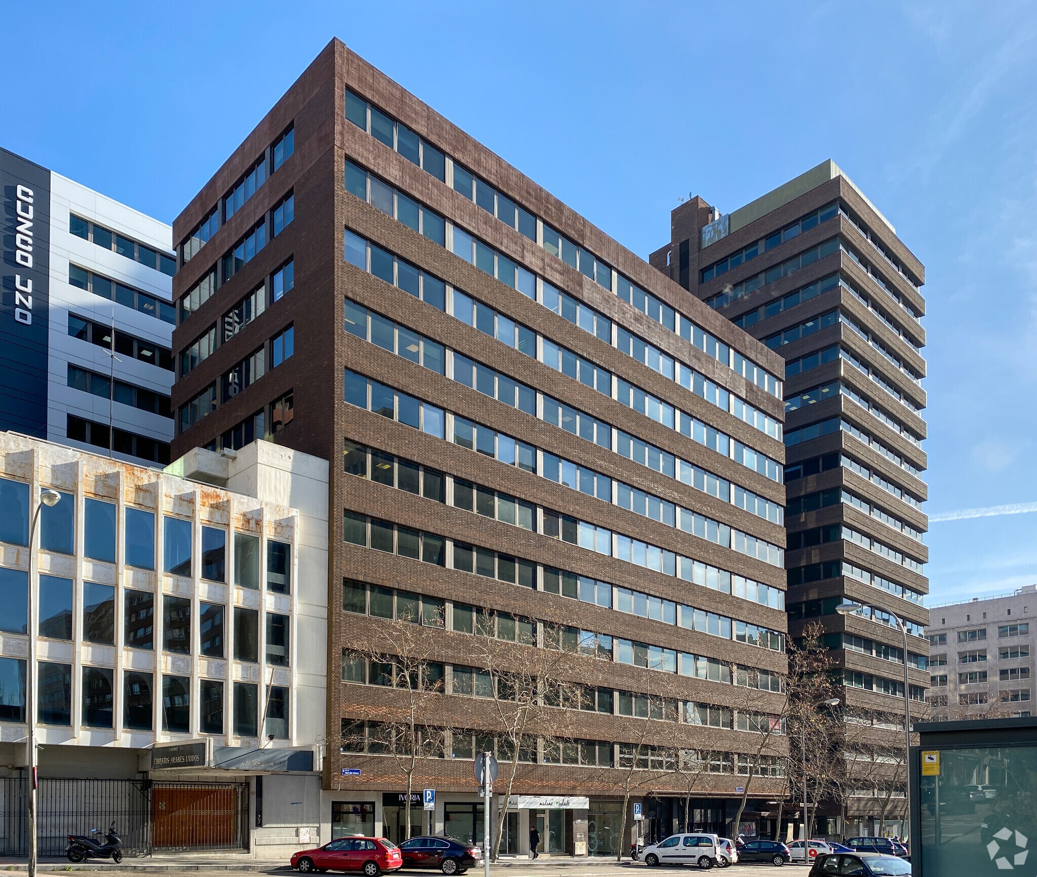 Calle Poeta Joan Maragall, 38, Madrid, Madrid for lease Primary Photo- Image 1 of 4