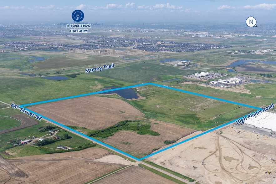 Range Road 290, Balzac, AB à vendre - Photo du bâtiment - Image 2 de 4