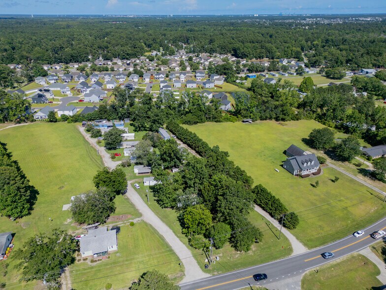 1284 Lanvale Rd NE, Leland, NC à vendre - Photo du bâtiment - Image 2 de 6