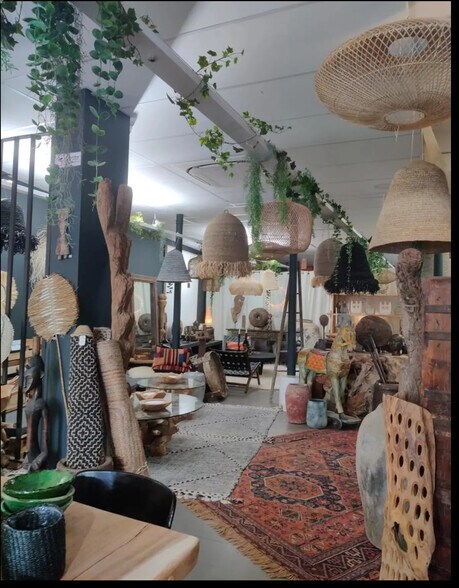 94 Rue Du Bac, Paris à vendre - Photo du bâtiment - Image 2 de 4