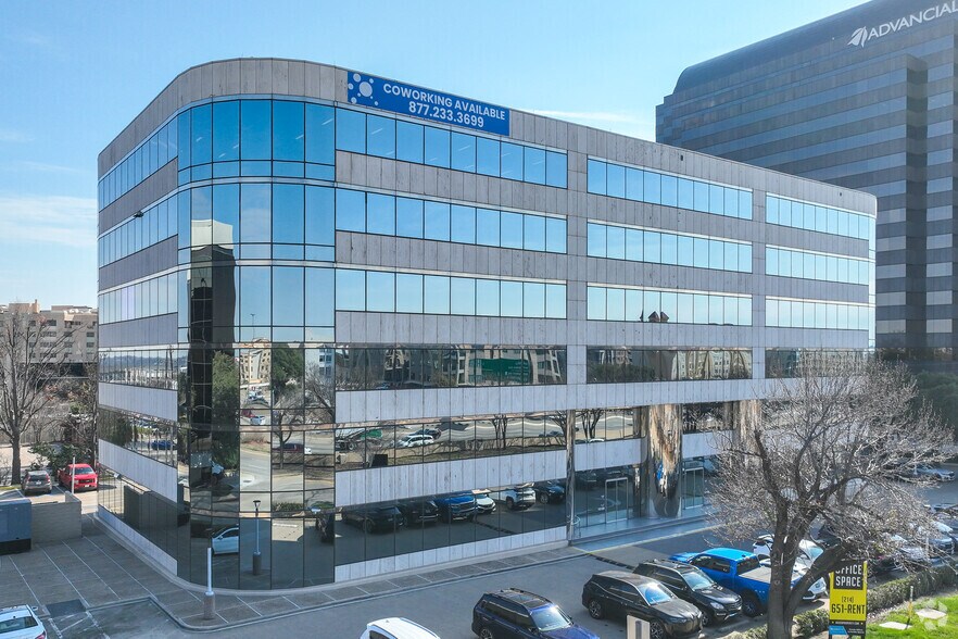 10100 N Central Expy, Dallas, TX à vendre - Photo du bâtiment - Image 3 de 32