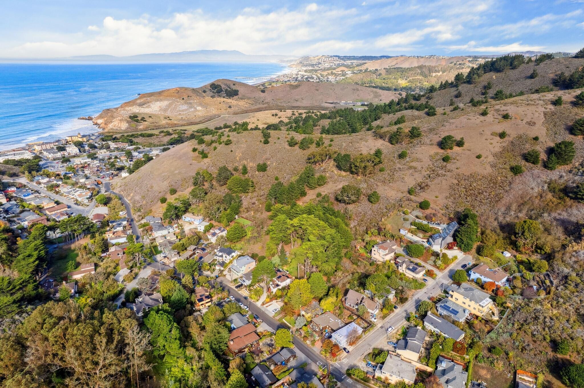 Calera Terrace, Pacifica, CA for sale Primary Photo- Image 1 of 16