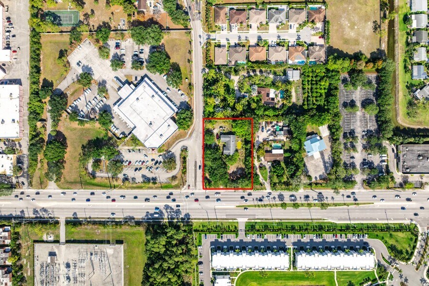 4390 S Jog Rd, Greenacres, FL à vendre - Photo du bâtiment - Image 2 de 23