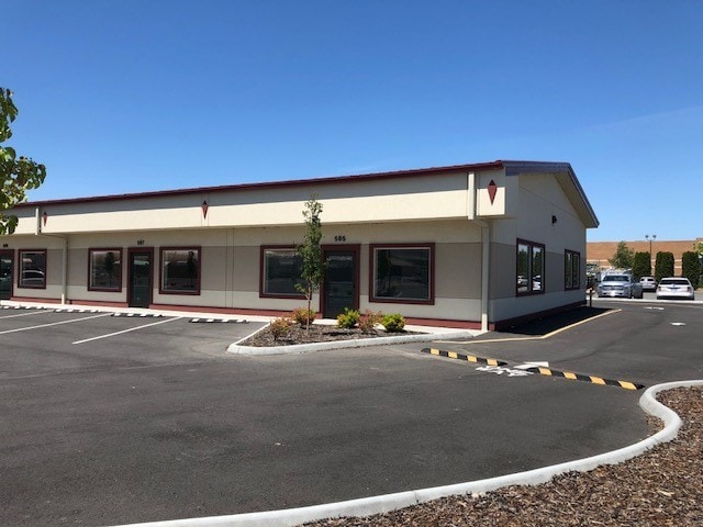 585 Stevens Dr, Richland, WA for lease - Primary Photo - Image 1 of 5
