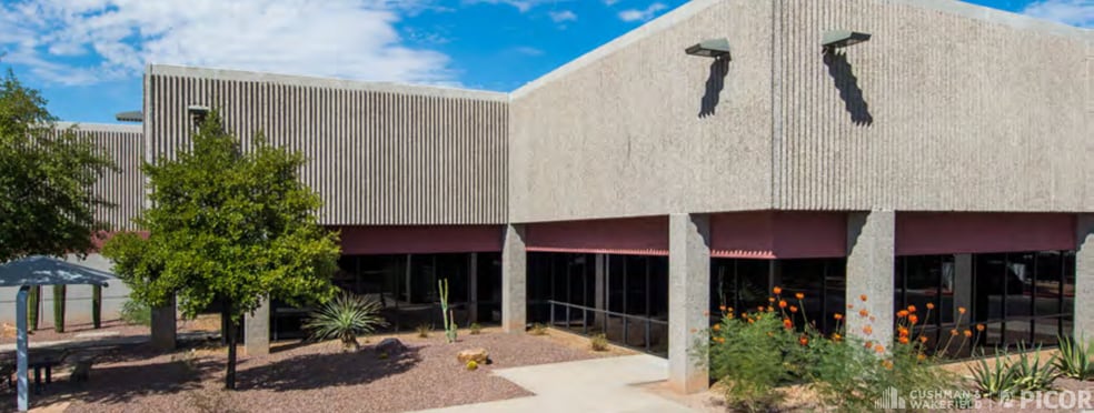 10861 N Mavinee Dr, Oro Valley, AZ for lease - Building Photo - Image 2 of 7
