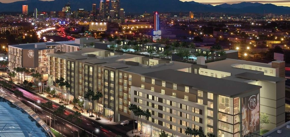 3900 S Figueroa St, Los Angeles, CA for lease - Building Photo - Image 1 of 10
