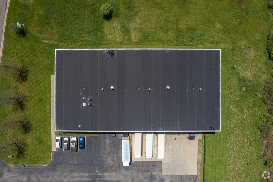 4940 Aultman Rd, Canton, OH for lease - Aerial - Image 3 of 9