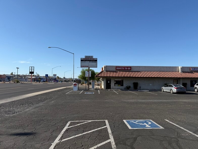 2065 Highway 95, Bullhead City, AZ for lease - Building Photo - Image 1 of 5