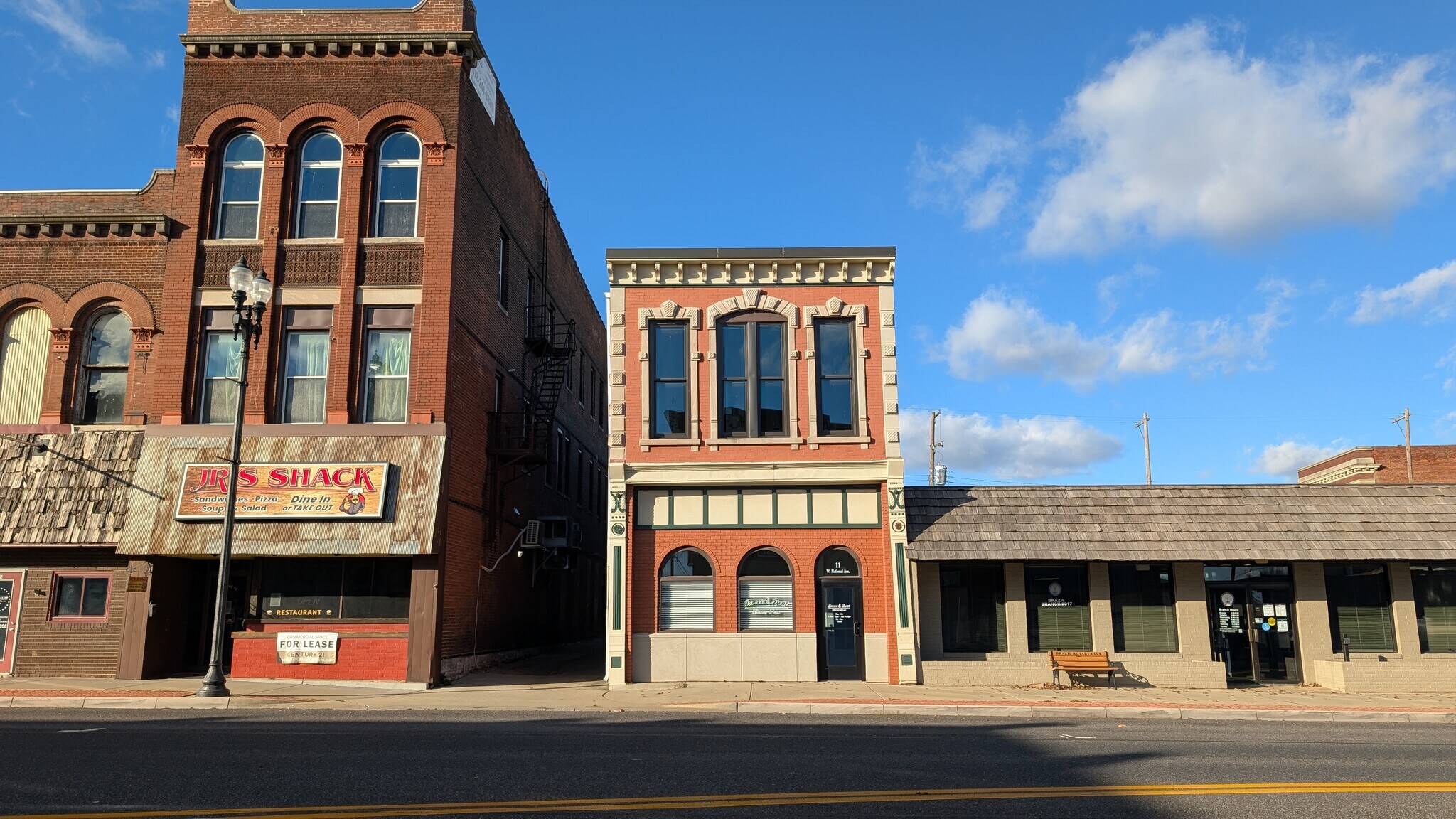 11 W National Ave, Brazil, IN à vendre Photo principale- Image 1 de 36