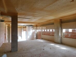 Retail in Madrid, Madrid for lease Interior Photo- Image 2 of 6