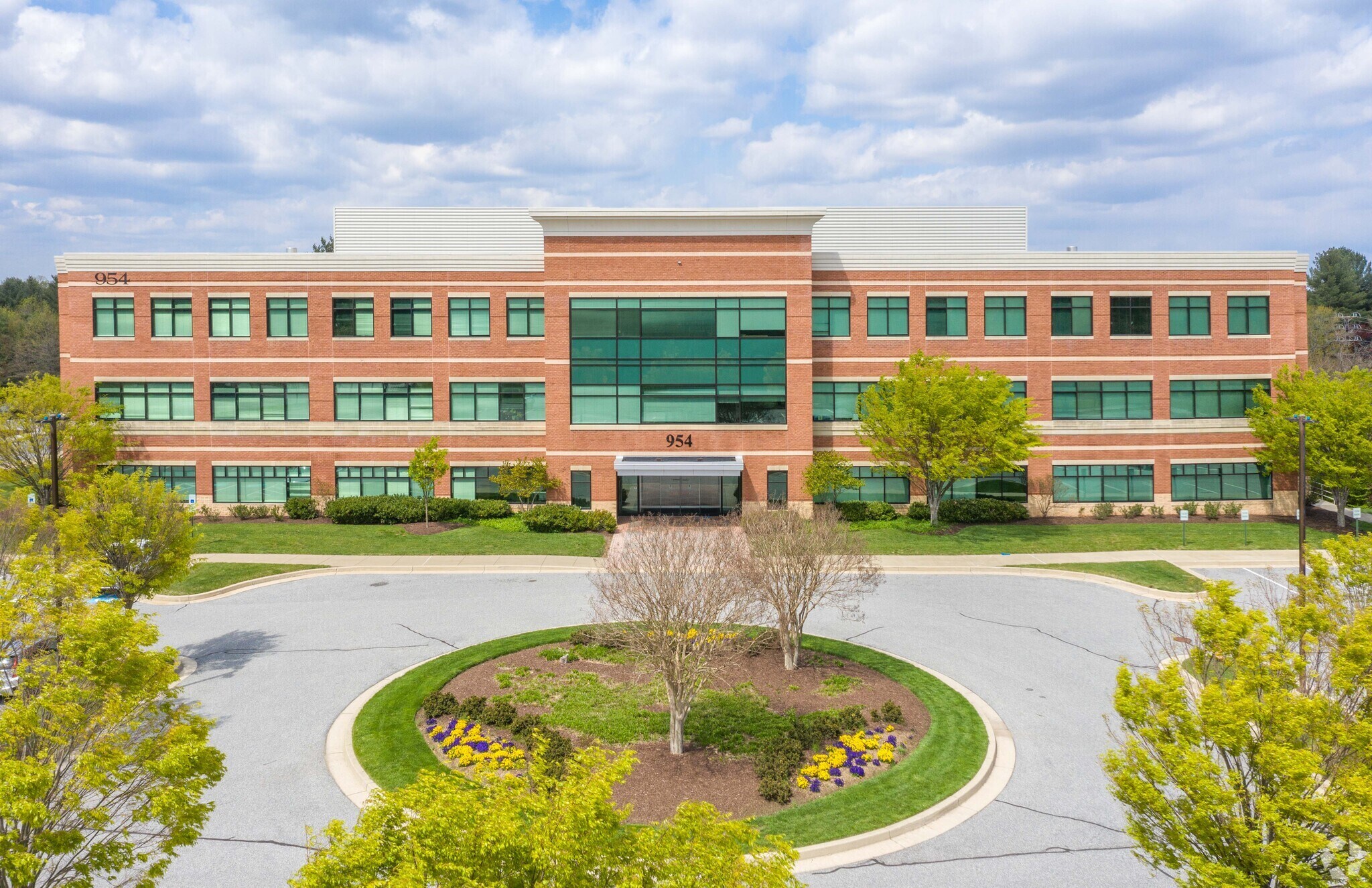 954 Ridgebrook Rd, Sparks, MD à louer Photo principale- Image 1 de 23