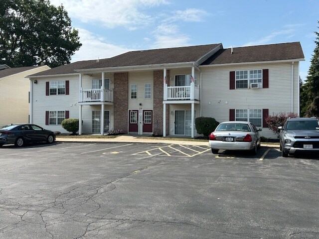 10 Manko Ln, Cheektowaga, NY à vendre Photo principale- Image 1 de 17