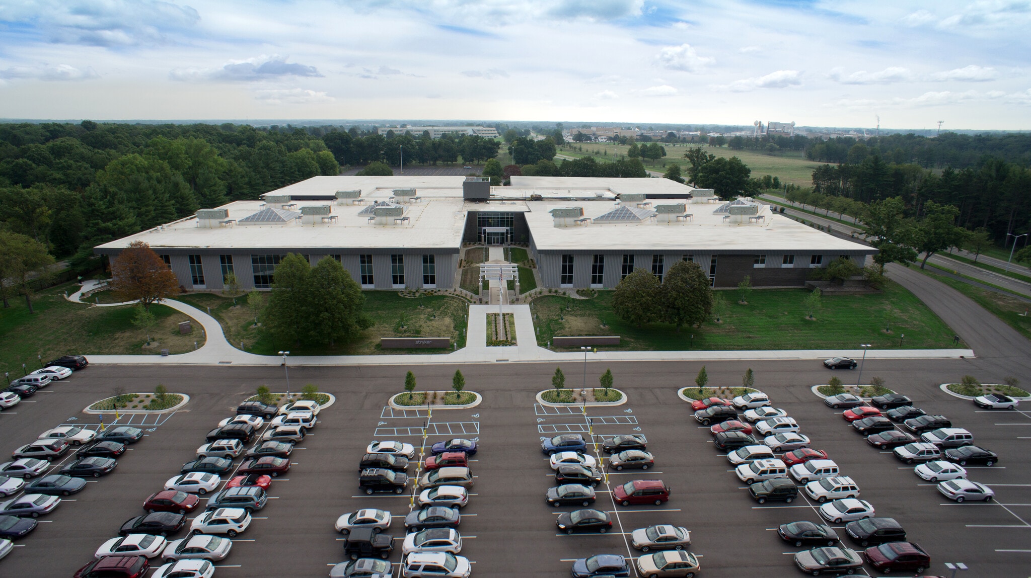 1901 Romence Road Pky, Portage, MI for lease Building Photo- Image 1 of 15