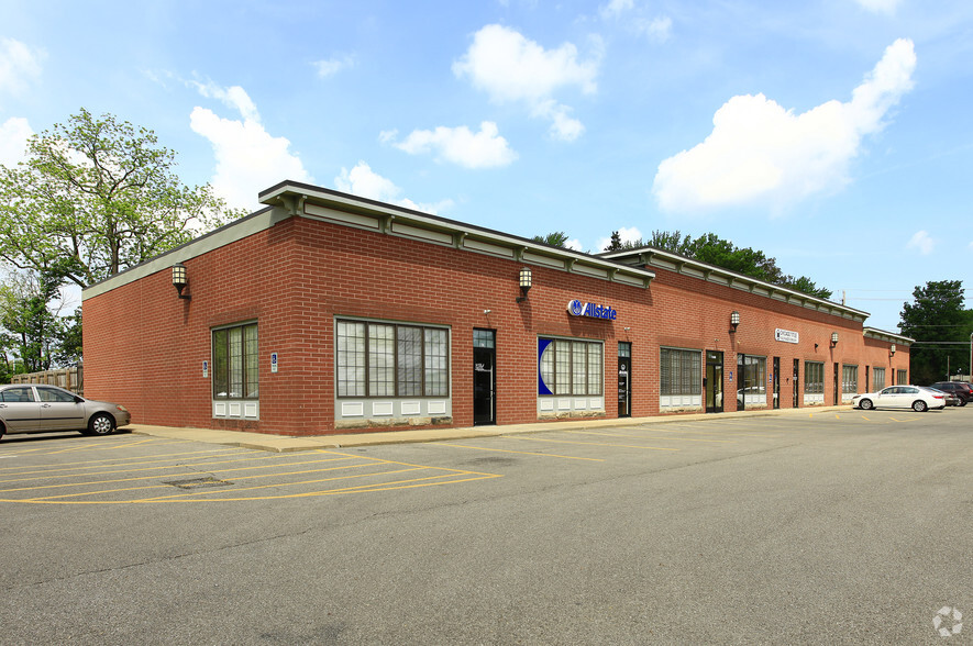 8518 Mentor Ave, Mentor, OH for lease - Primary Photo - Image 1 of 4