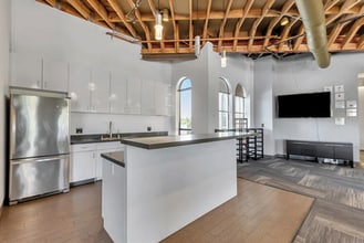 200 Blossom Ln, Mountain View, CA for sale Interior Photo- Image 1 of 4