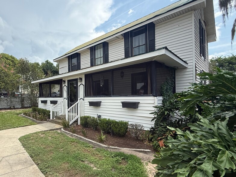 605 S Main Ave, Minneola, FL à vendre - Photo du bâtiment - Image 3 de 6