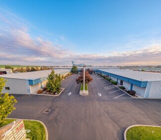 Plus de détails pour 217 Pumice Ave, Redmond, OR - Industriel à louer