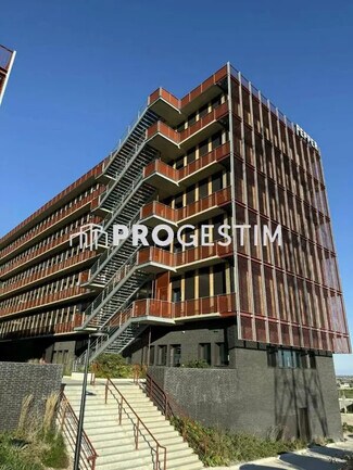 Plus de détails pour Bureau, Commerce de détail à louer